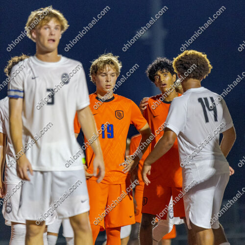 Olentangy Orange HS Boys Varsity Soccer vs Pick North HS — photo 01m1g0ekc10jfv4p589s3bw9zs