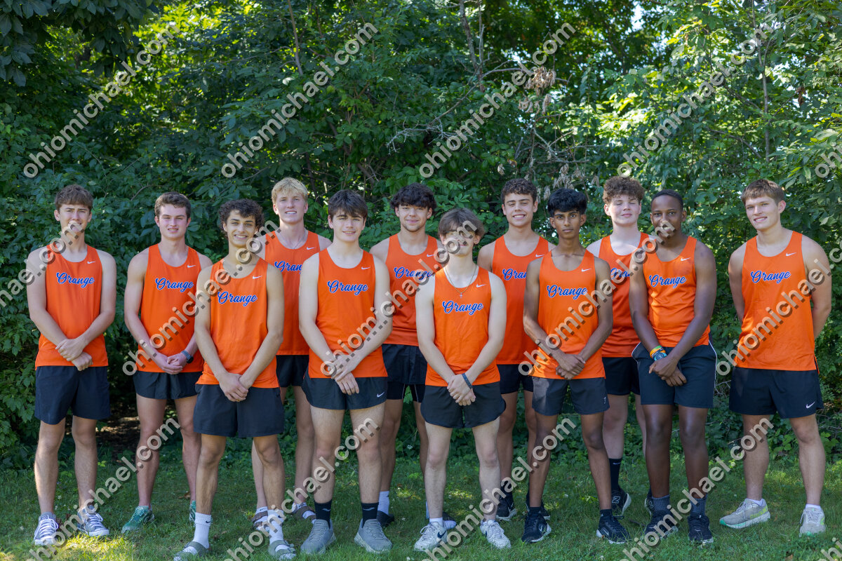 2026 Olentangy Orange high school Cross Country Senior Photos — photo 01m1jc7jcw8vf5s6fb4jdwx583