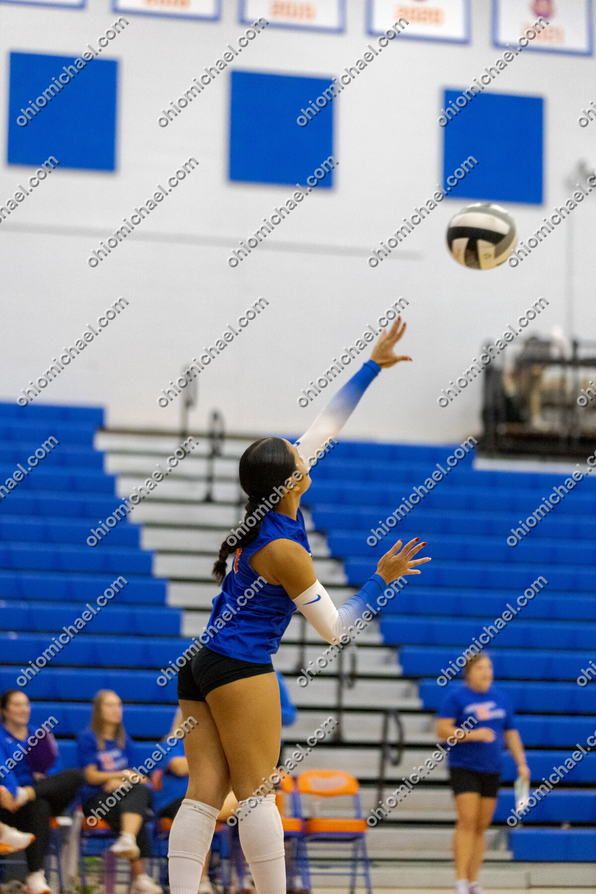 Olentangy Orange HS Girls Varsity Volleyball vs Pickerington North HS — photo 01m278vnndkhknpz2bcj5ntzmz