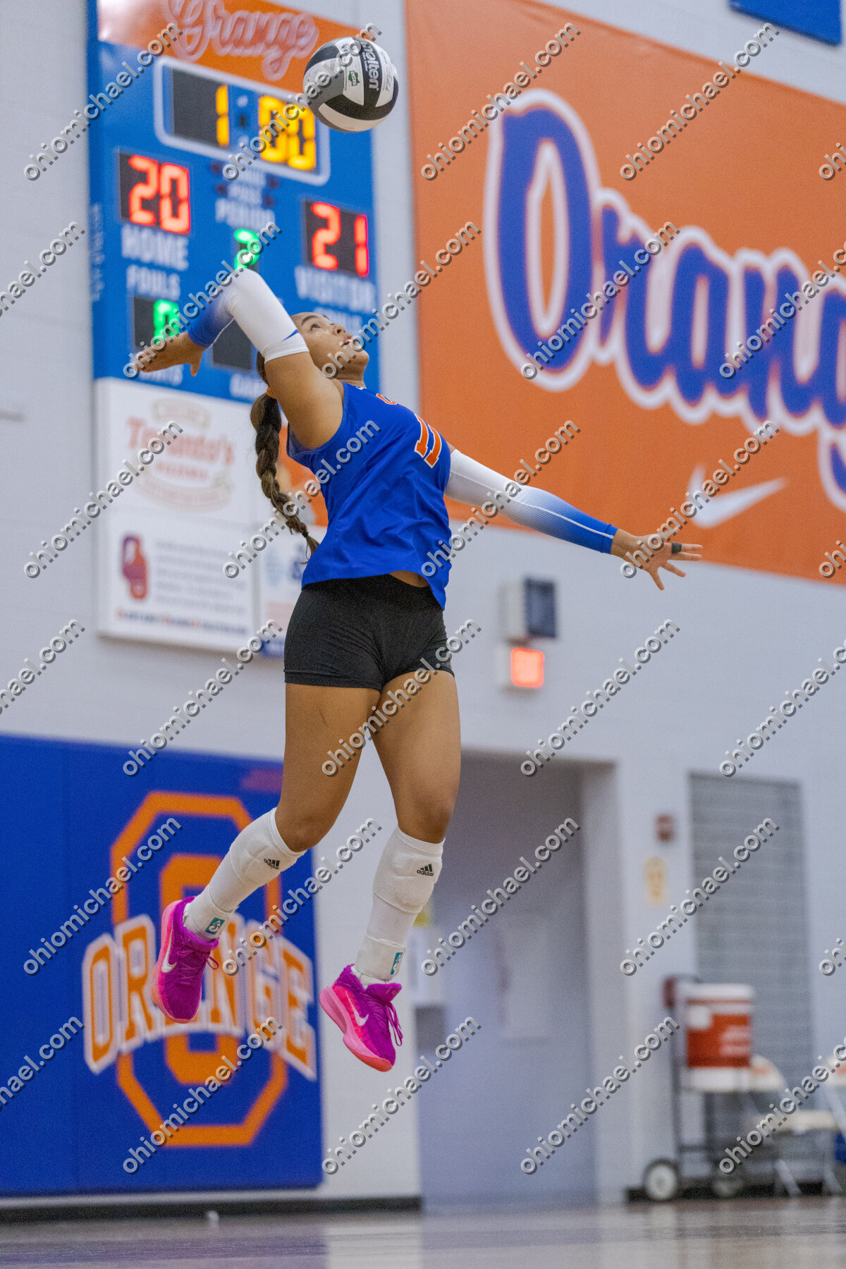 Olentangy Orange HS Girls Varsity Volleyball vs Pickerington North HS — photo 01m27914tgfs25wx26htvvrm53