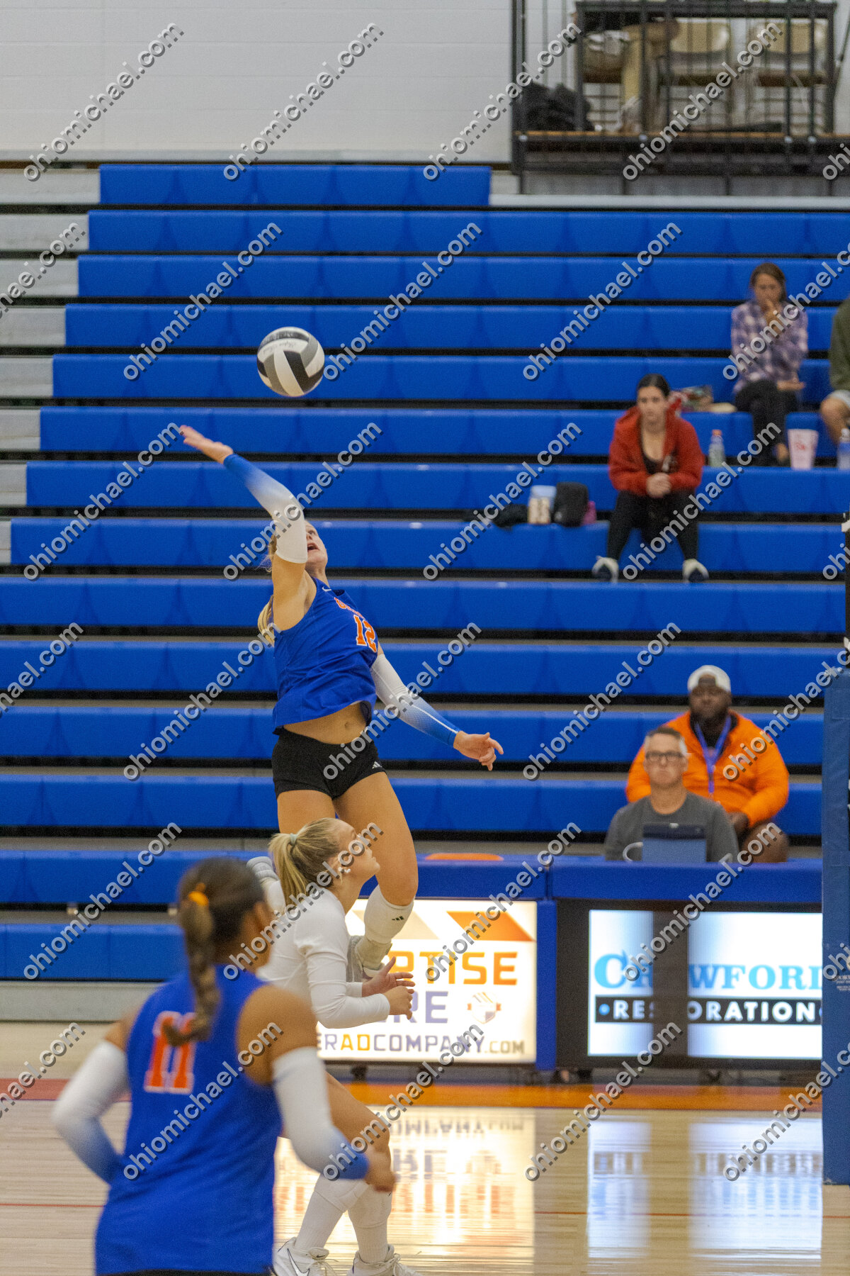 Olentangy Orange HS Girls Varsity Volleyball vs Pickerington North HS — photo 01m279398tvpe51v3eb3rd3ner