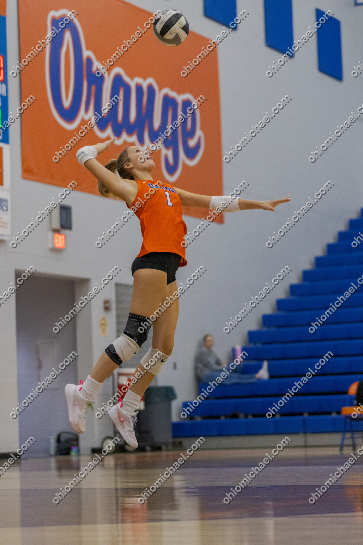 Olentangy Orange HS Girls JV Volleyball vs Dublin Coffman HS — photo 01m4a4mxskwe6dmrm9vxvj2rs5