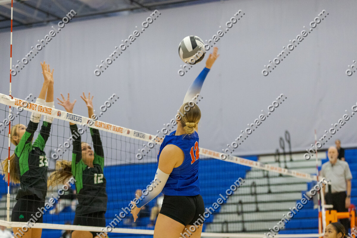Olentangy Orange HS Girls Varsity Volleyball vs Dublin Coffman HS — photo 01m4a4qs420egjytge4dtmgc68
