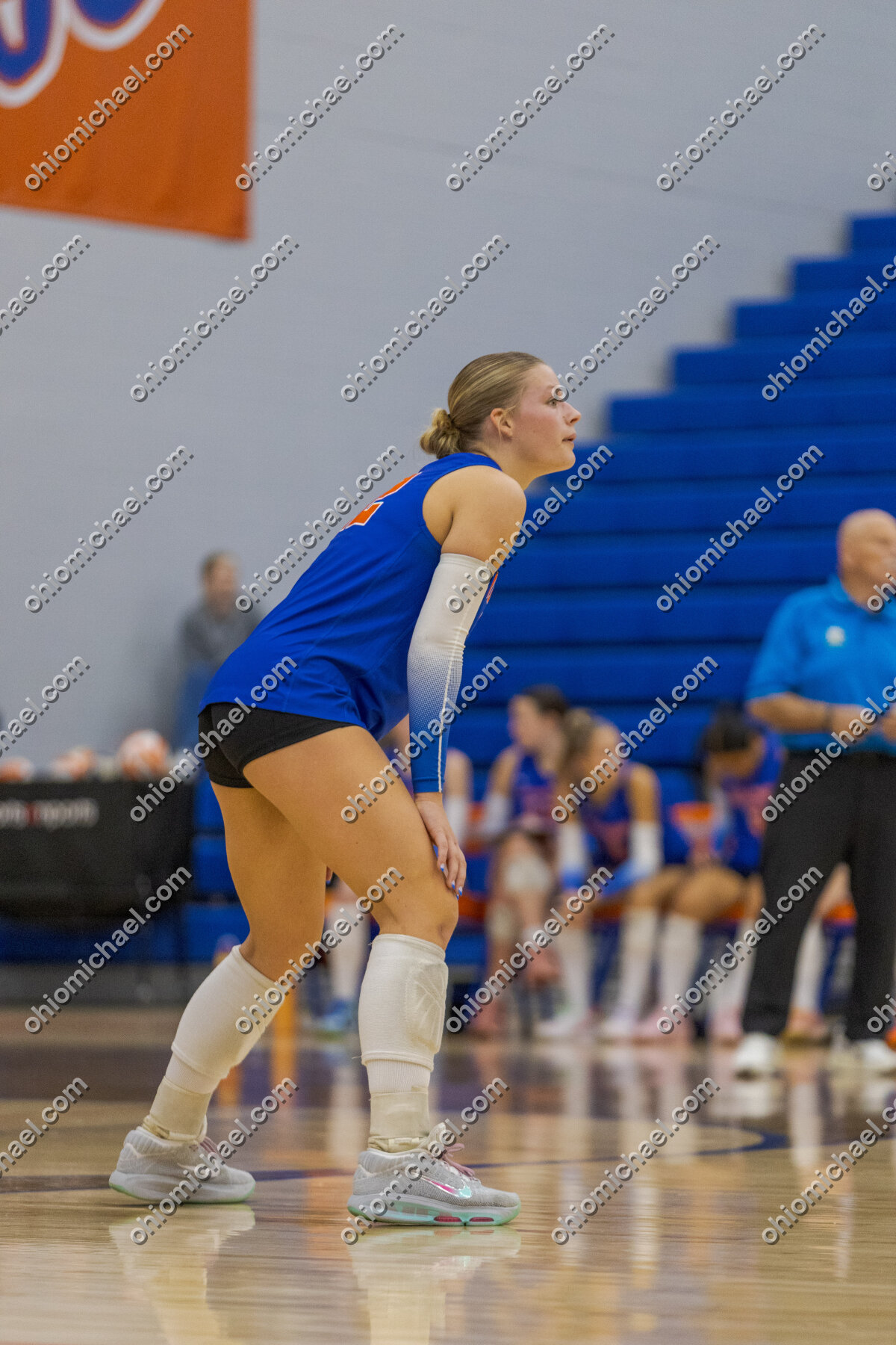 Olentangy Orange HS Girls Varsity Volleyball vs Dublin Coffman HS — photo 01m4a4rpk7jf5fq1nfgxqbd5kg
