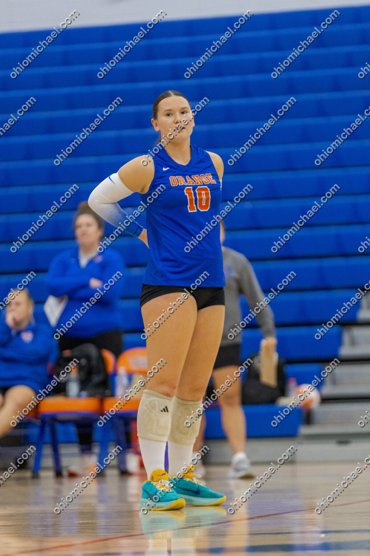 Olentangy Orange HS Girls Varsity Volleyball vs Dublin Coffman HS — photo 01m4a4s4s5wkejn4ej5nc5x4ca
